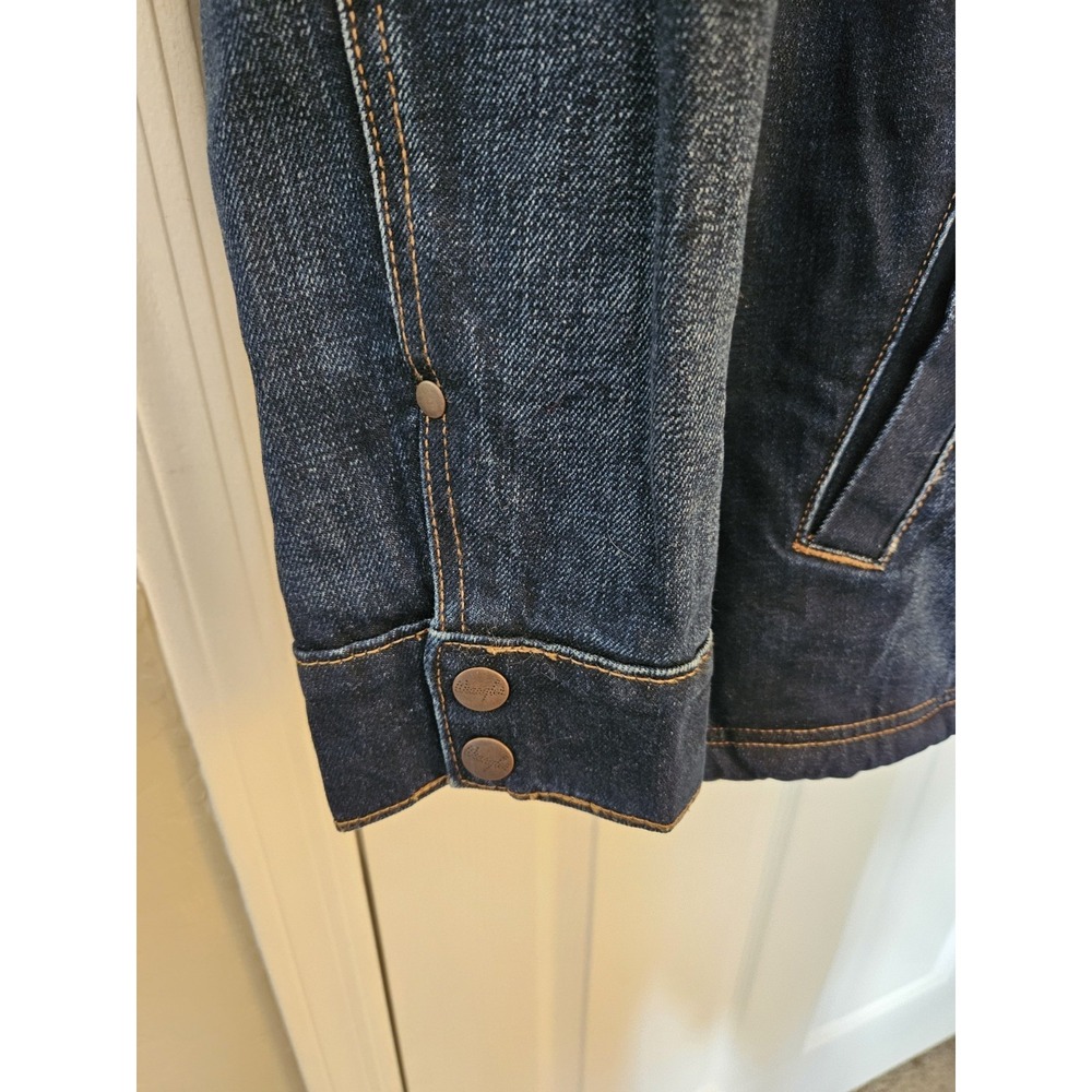 NWT Wrangler Women's LS Blue Denim Sherpa Collar/Lining Button-Front Jacket, +3X - Picture 9 of 14